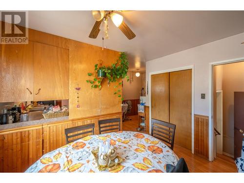 2430 Mckenzie Street, Penticton, BC - Indoor Photo Showing Dining Room