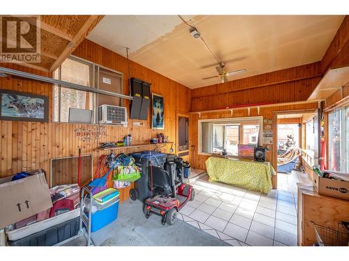 2430 Mckenzie Street, Penticton, BC - Indoor Photo Showing Other Room