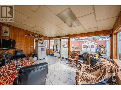 2430 Mckenzie Street, Penticton, BC - Indoor