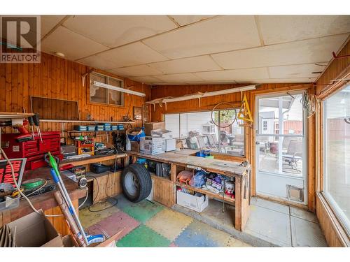 2430 Mckenzie Street, Penticton, BC - Indoor Photo Showing Other Room