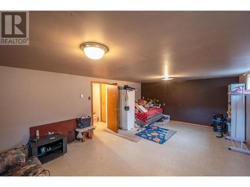 2430 Mckenzie Street, Penticton, BC - Indoor