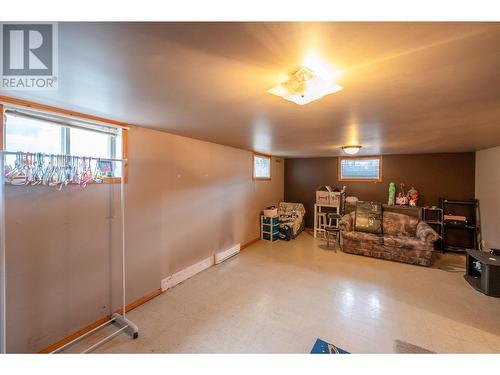 2430 Mckenzie Street, Penticton, BC - Indoor Photo Showing Other Room