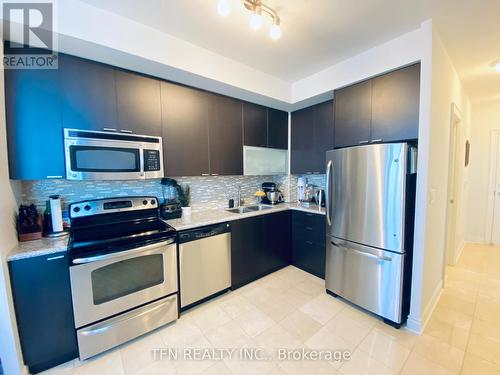 1210 - 16 Brookers Lane, Toronto, ON - Indoor Photo Showing Kitchen With Upgraded Kitchen