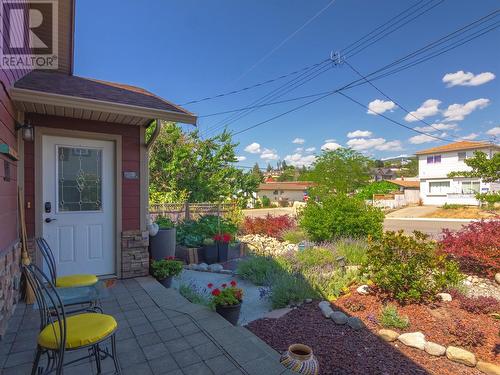 611 Burns Street, Penticton, BC - Outdoor