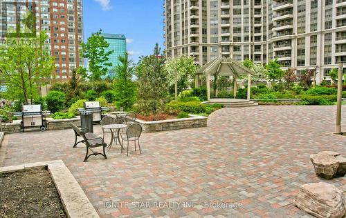 Ph10 - 3880 Duke Of York Boulevard, Mississauga, ON - Outdoor