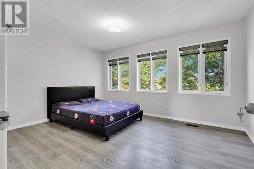 12 Cedarwood Crescent, Brampton, ON - Indoor Photo Showing Bedroom