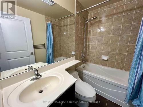 1410 - 80 Absolute Avenue, Mississauga, ON - Indoor Photo Showing Bathroom