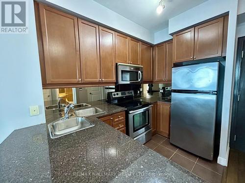 1410 - 80 Absolute Avenue, Mississauga, ON - Indoor Photo Showing Kitchen With Double Sink