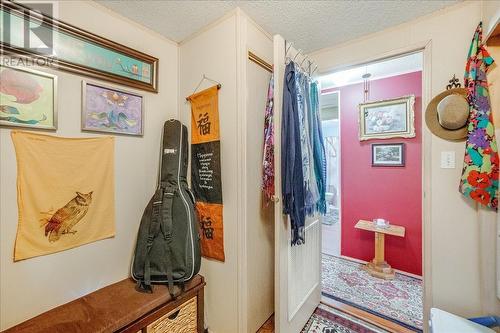 2747 Greenwood  Road, Nelson, BC - Indoor Photo Showing Other Room