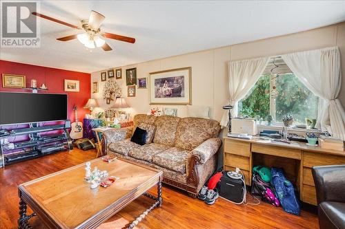 2747 Greenwood  Road, Nelson, BC - Indoor