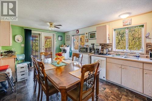 2747 Greenwood  Road, Nelson, BC - Indoor