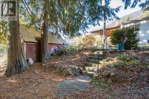 2747 Greenwood  Road, Nelson, BC - Outdoor