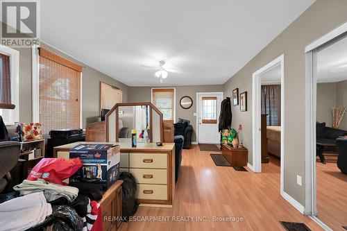 942 Upper Gage Avenue, Hamilton, ON - Indoor Photo Showing Other Room