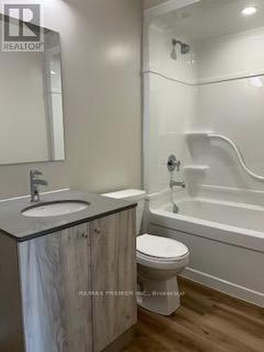 Gl 04 - 50 Herrick Avenue, St. Catharines, ON - Indoor Photo Showing Bathroom