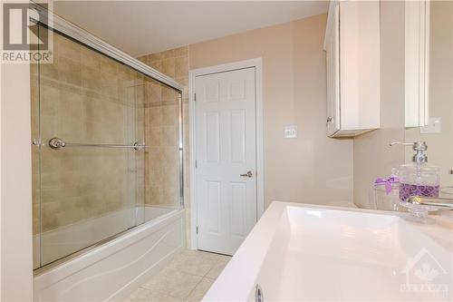 3483 River Run Avenue, Ottawa, ON - Indoor Photo Showing Bathroom