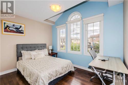 3483 River Run Avenue, Ottawa, ON - Indoor Photo Showing Bedroom