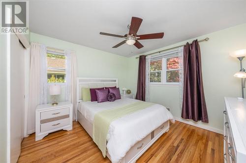 1586 Rowe Avenue, Sarnia, ON - Indoor Photo Showing Bedroom