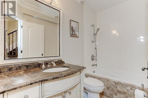 2 Sorrel Court, Toronto, ON - Indoor Photo Showing Bathroom