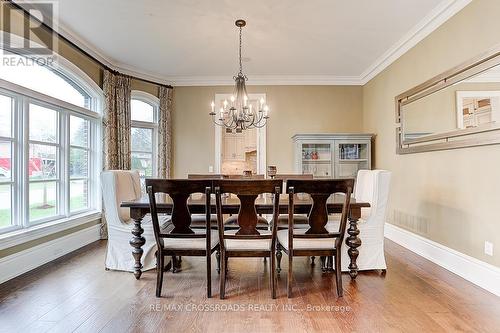 2 Sorrel Court, Toronto, ON - Indoor Photo Showing Dining Room