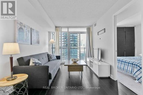 2903 - 15 Iceboat Terrace, Toronto, ON - Indoor