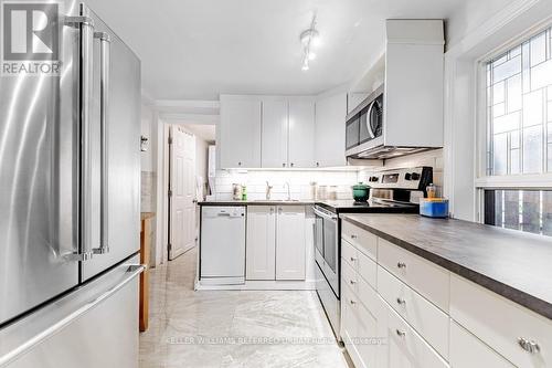 111 Jones Avenue, Toronto, ON - Indoor Photo Showing Kitchen With Upgraded Kitchen