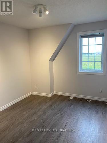 1736 Maple Grove Road, Stittsville - Munster - Richmond, ON - Indoor Photo Showing Other Room