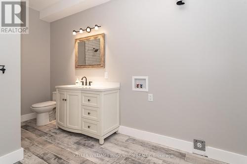 17 Deerhurst/Hghlds Drive, Huntsville, ON - Indoor Photo Showing Bathroom