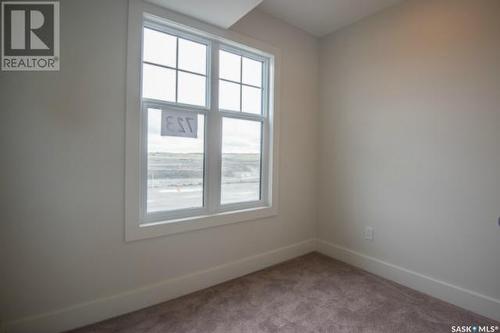 609 701 Meadows Boulevard, Saskatoon, SK - Indoor Photo Showing Other Room