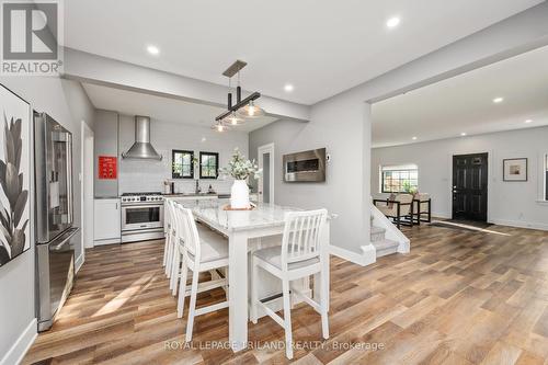 242 Hastings Street, North Middlesex (Parkhill), ON - Indoor Photo Showing Dining Room