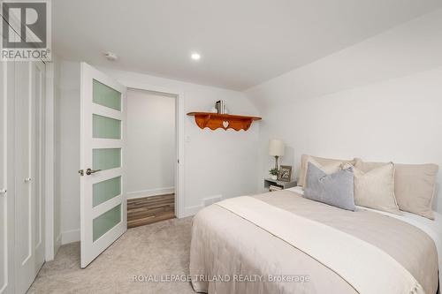 242 Hastings Street, North Middlesex (Parkhill), ON - Indoor Photo Showing Bedroom