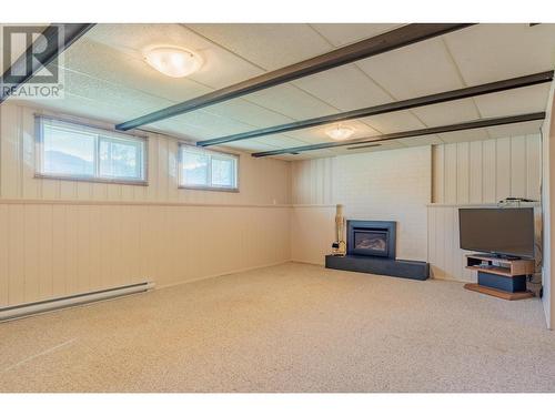 2138 Crestview  Crescent, Castlegar, BC - Indoor Photo Showing Basement