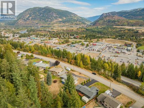 2138 Crestview  Crescent, Castlegar, BC - Outdoor With View