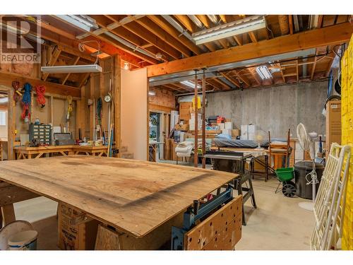 804 28Th  Street, Castlegar, BC - Indoor Photo Showing Basement