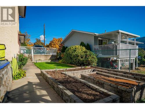 804 28Th  Street, Castlegar, BC - Outdoor With Deck Patio Veranda