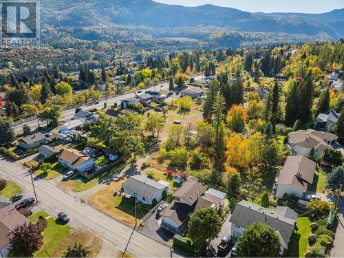 804 28Th  Street, Castlegar, BC - Outdoor With View