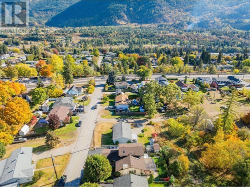 804 28Th  Street, Castlegar, BC - Outdoor With View