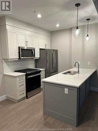 140 Main Street East Unit# 106, Kingsville, ON - Indoor Photo Showing Kitchen