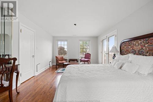 5765 Riverside Drive East, Windsor, ON - Indoor Photo Showing Bedroom