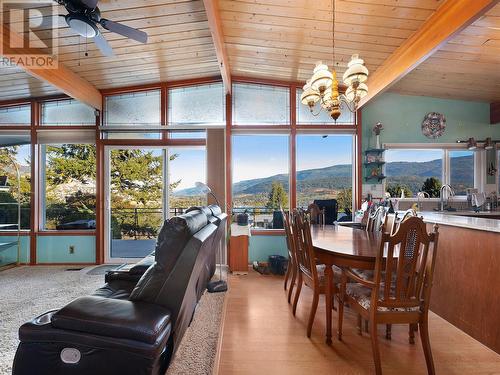 8609 Kalview Drive, Coldstream, BC - Indoor Photo Showing Dining Room