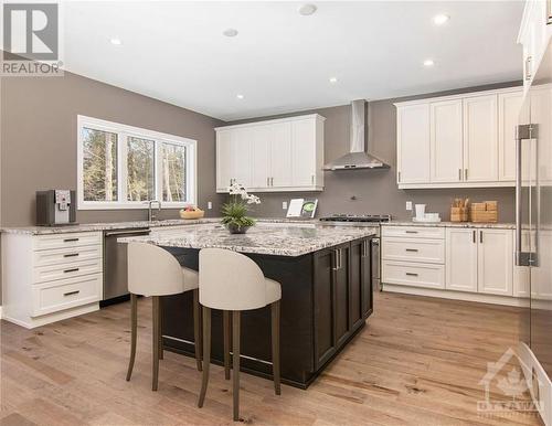 1971 Hawker, Carp - Huntley Ward (9104 - Huntley Ward (South East)), ON - Indoor Photo Showing Kitchen With Upgraded Kitchen