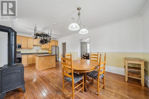 210 Brock Street W, Uxbridge, ON - Indoor Photo Showing Dining Room