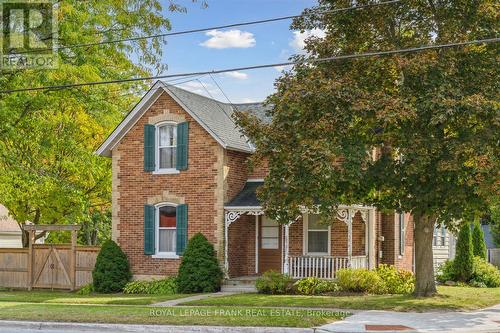 210 Brock Street W, Uxbridge, ON - Outdoor With Facade