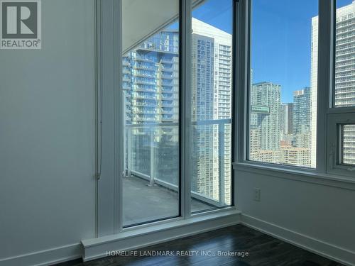 2510 - 19 Bathurst Street, Toronto, ON - Indoor Photo Showing Other Room