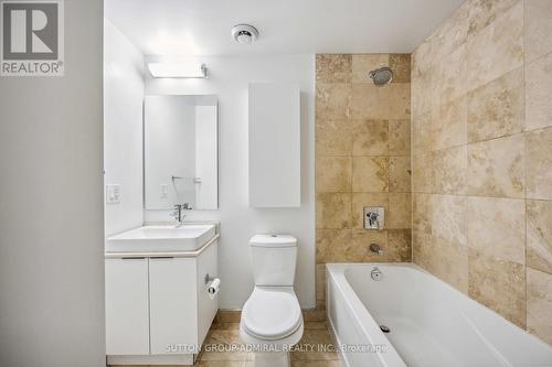 4704 - 14 York Street, Toronto, ON - Indoor Photo Showing Bathroom