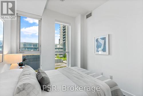 710 - 55 Regent Park Boulevard, Toronto, ON - Indoor Photo Showing Bedroom