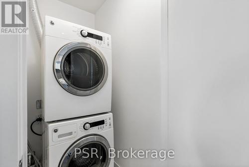 710 - 55 Regent Park Boulevard, Toronto, ON - Indoor Photo Showing Laundry Room