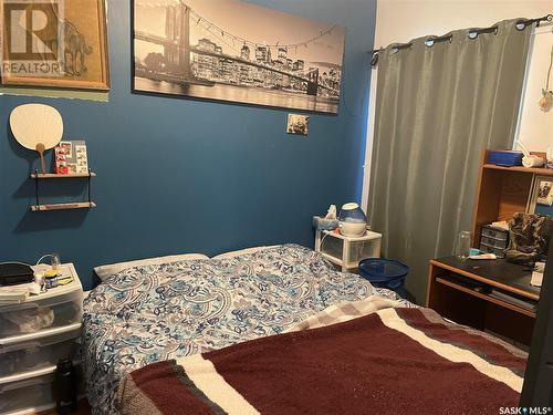 623 J Avenue S, Saskatoon, SK - Indoor Photo Showing Bedroom