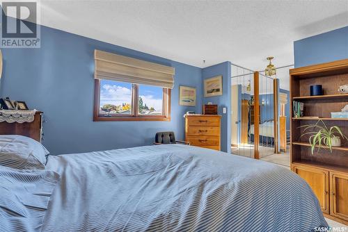 221 Riverbend Crescent, Battleford, SK - Indoor Photo Showing Bedroom