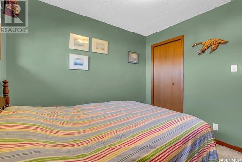 221 Riverbend Crescent, Battleford, SK - Indoor Photo Showing Bedroom