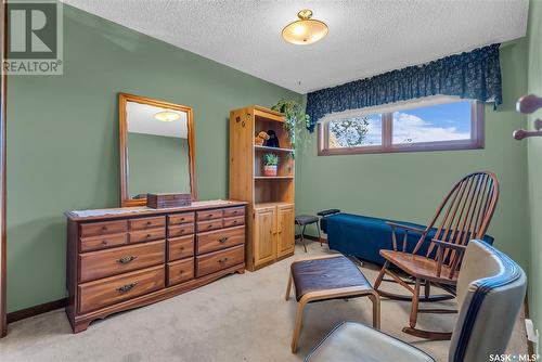 221 Riverbend Crescent, Battleford, SK - Indoor Photo Showing Bedroom